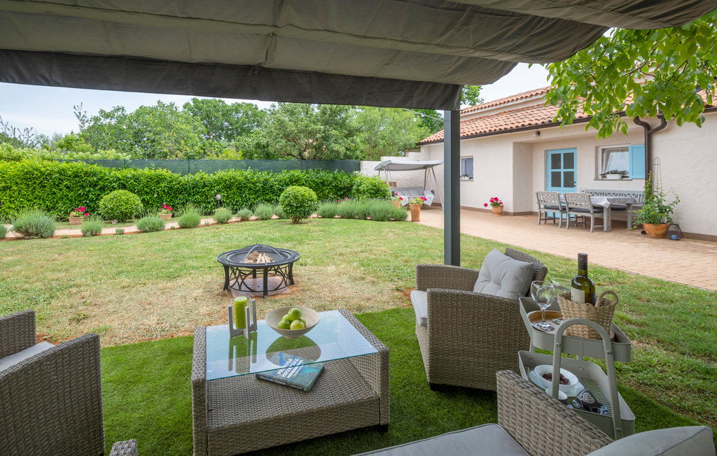 Semesterhus - Pula-Sisan , Kroatien - CIR271 11