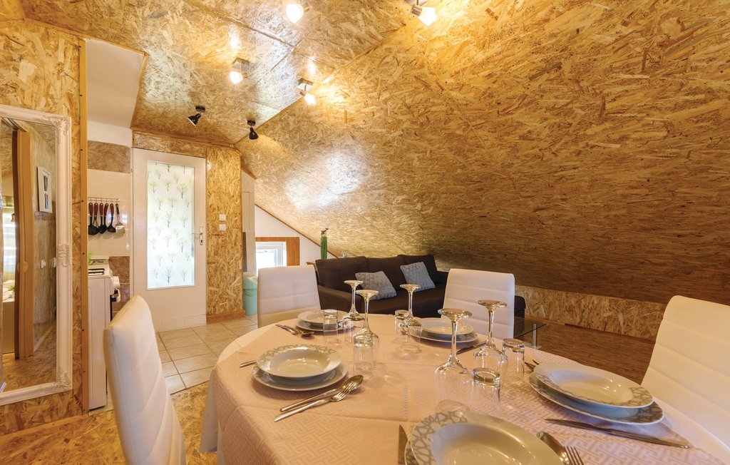 Semesterhus - Pula-Valtursko polje , Kroatien - CIR329 22