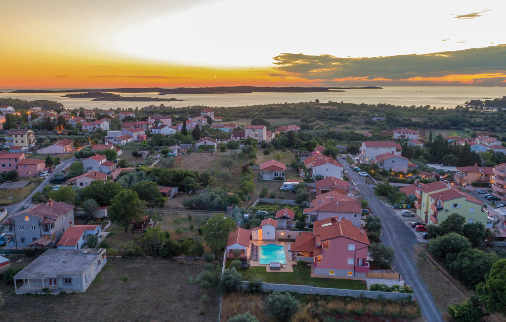 Feriehus - Pula-Stinjan , Kroatia - CIR113 25