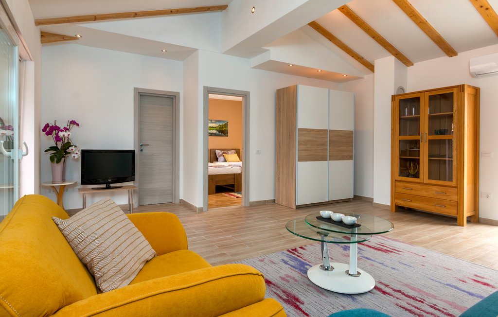 Feriehus - Pula-Stinjan , Kroatia - CIR379 22