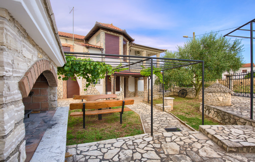 Ferienhaus - Pula-Jadreski , Kroatien - CIR386 1