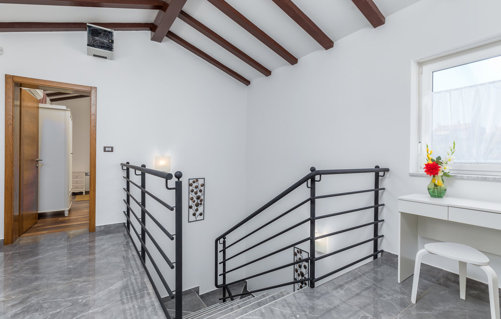 Feriehus - Pula , Kroatia - CIR559 35