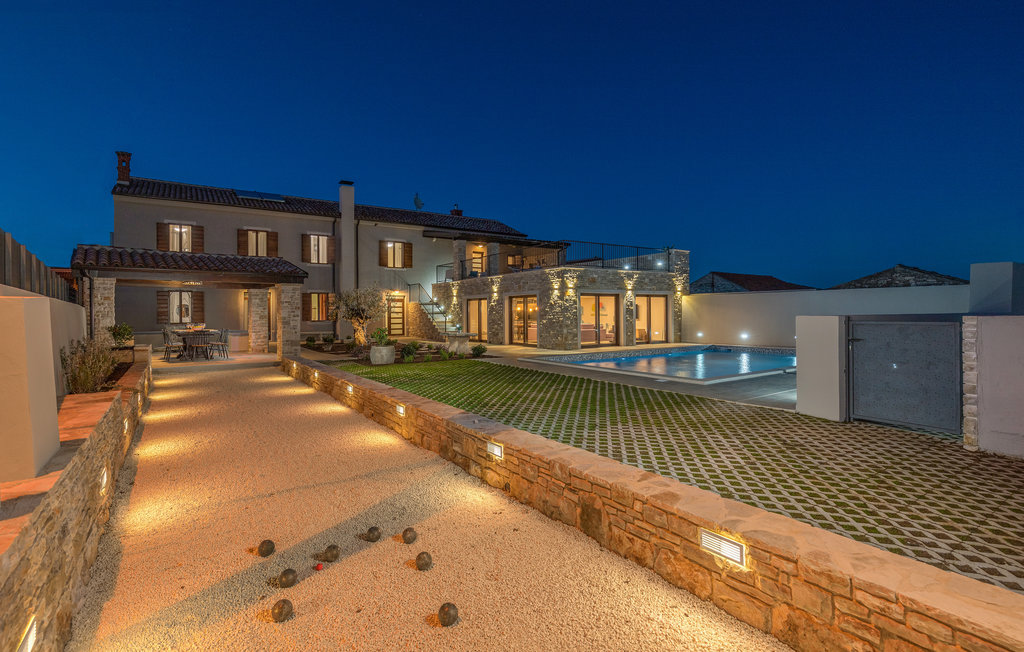 Ferienhaus - Pula-Valtura , Kroatien - CIR385 2