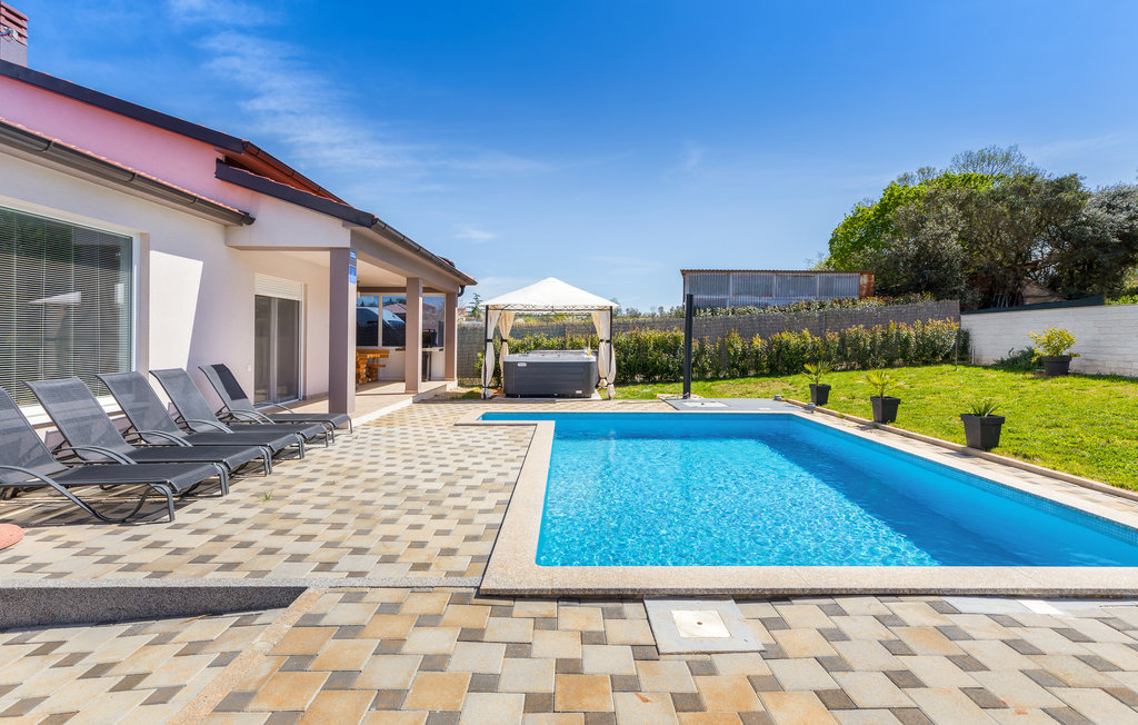 Semesterhus - Pula , Kroatien - CIR223 8