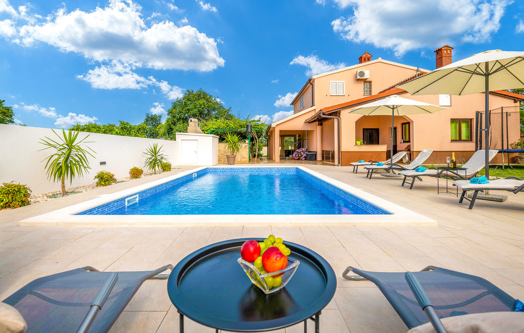 Feriehus - Pula-Radeki Polje , Kroatia - CIR390 11