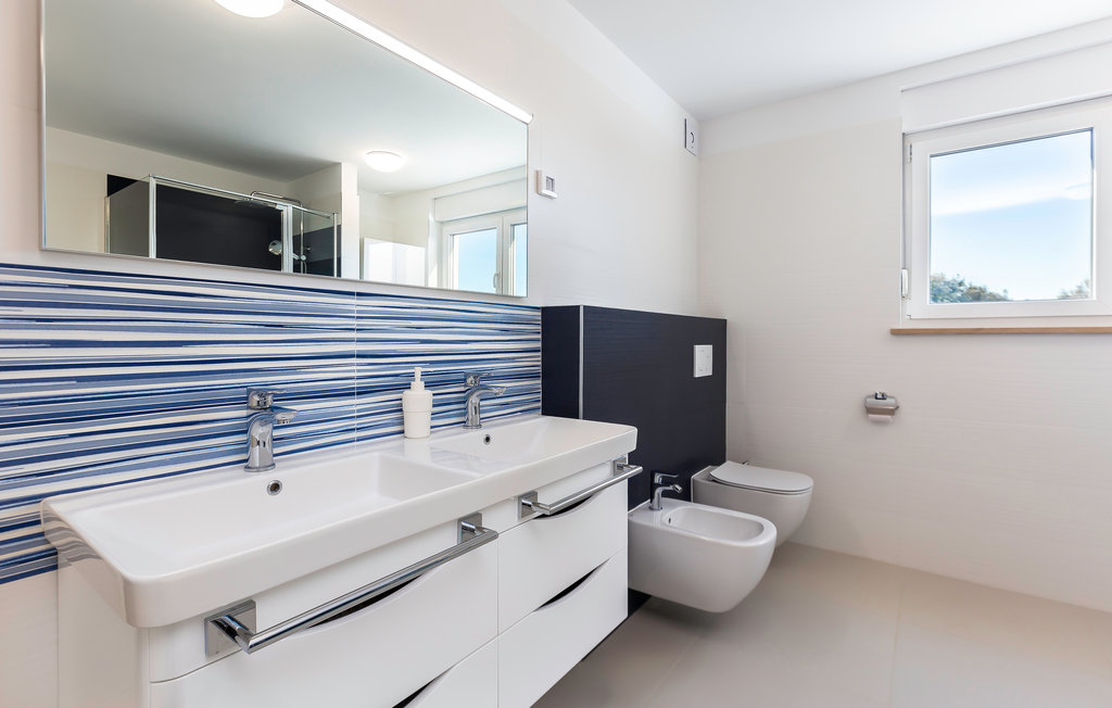 Feriehus - Pula , Kroatia - CIR392 68