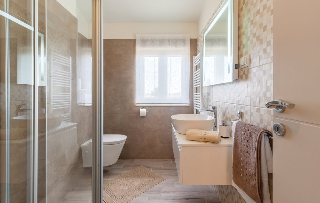 Semesterhus - Pula-Radeki Polje , Kroatien - CIR247 35