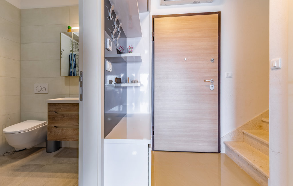 Lejlighed - Pula-Pjescana Uvala , Kroatien - CIR588 26