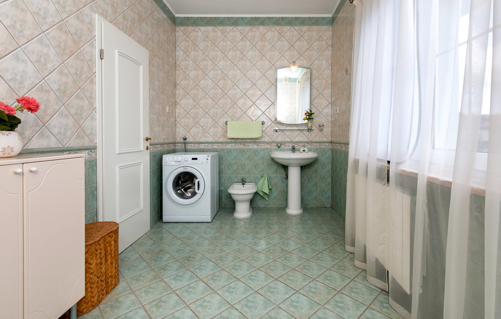 Feriehus - Pula , Kroatia - CIR355 32