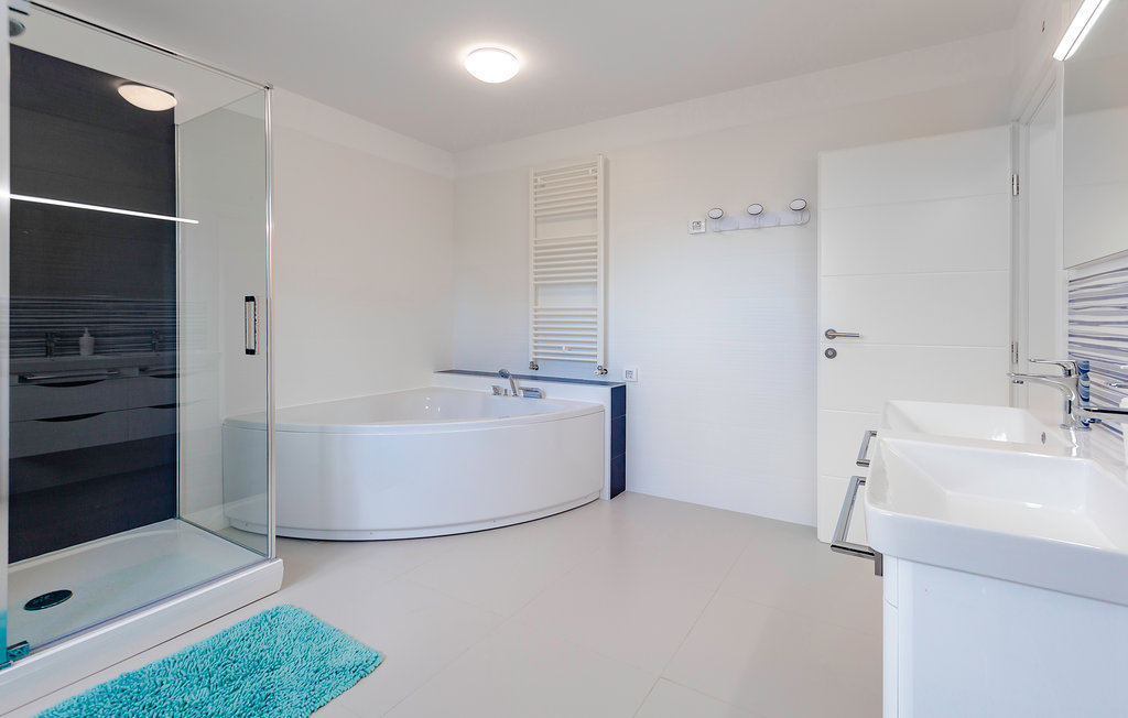 Feriehus - Pula , Kroatia - CIR392 64