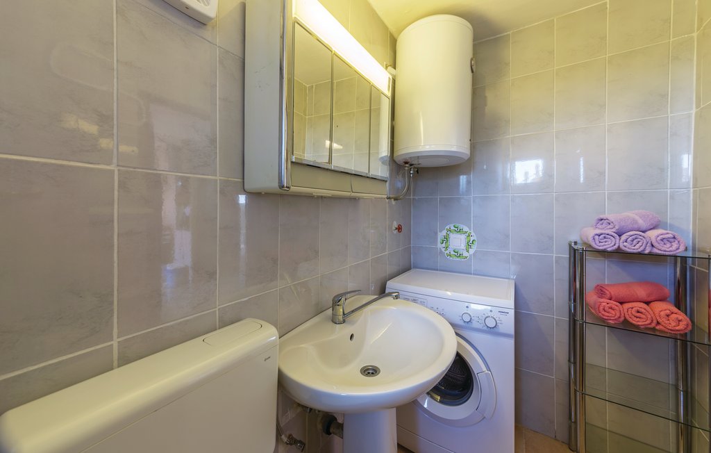 Semesterhus - Pula-Valtursko polje , Kroatien - CIR329 30