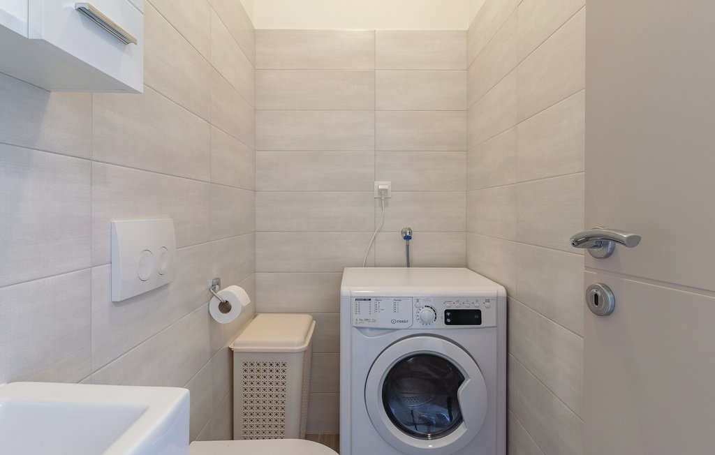 Semesterhus - Pula-Radeki Polje , Kroatien - CIR247 37