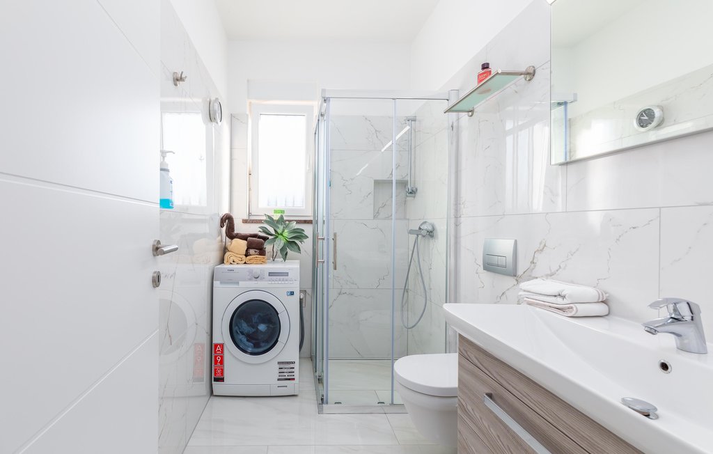 Feriehus - Pula , Kroatia - CIR415 51