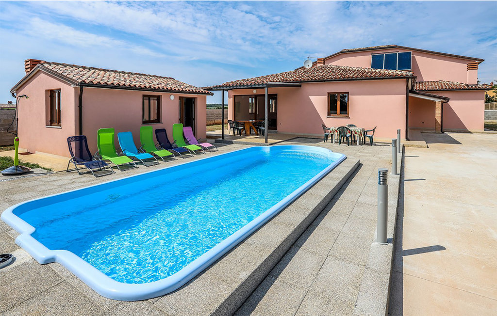 Feriehuse - Pula - Galizana , Kroatien - CIR597 1