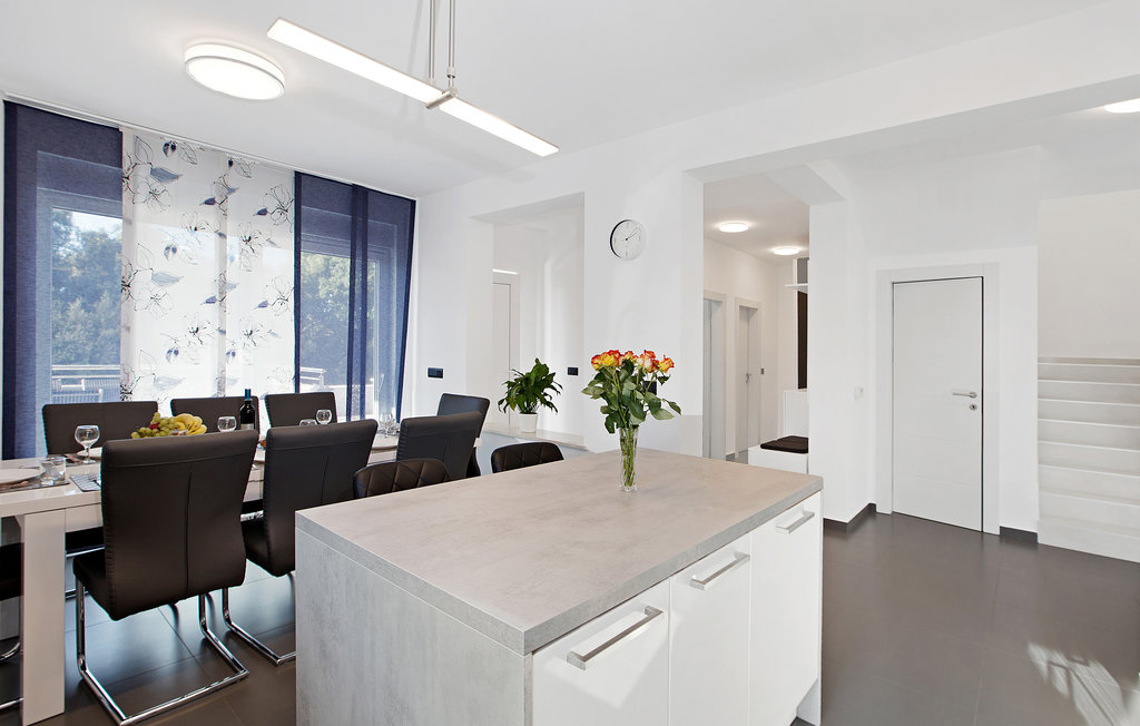 Feriehus - Pula , Kroatia - CIR392 42