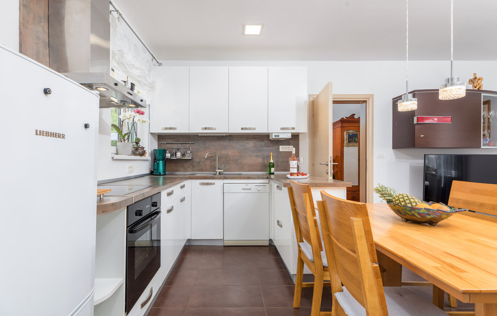 Feriehus - Pula , Kroatia - CIR071 6