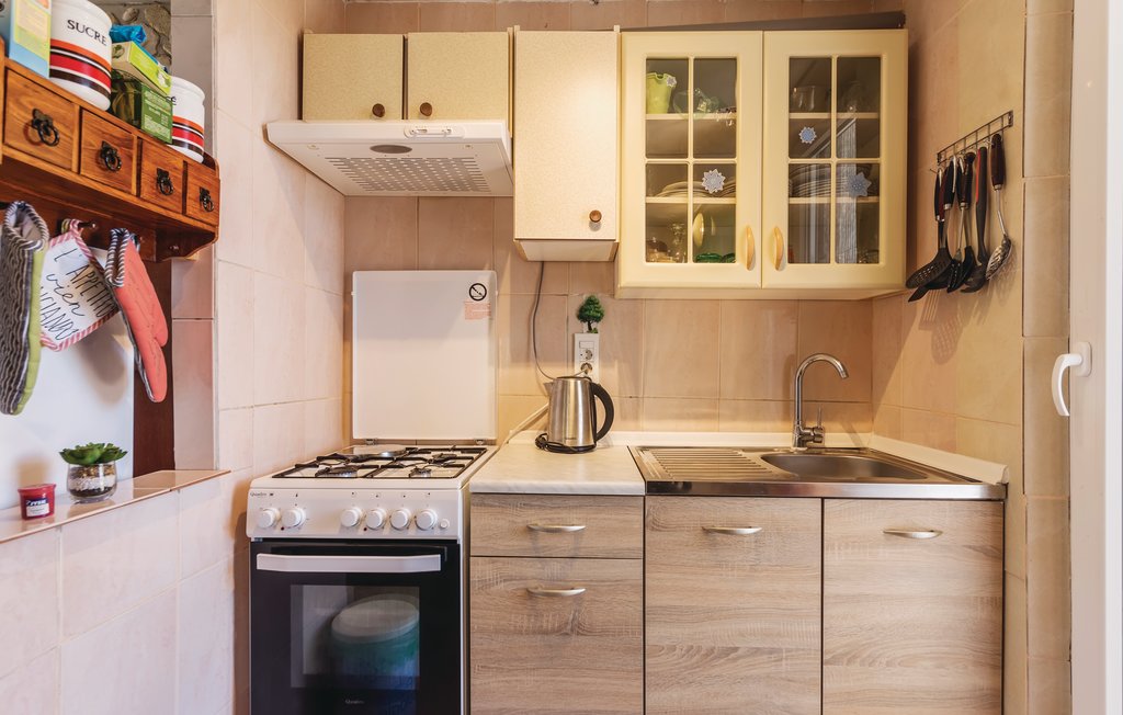 Semesterhus - Pula-Valtursko polje , Kroatien - CIR329 18