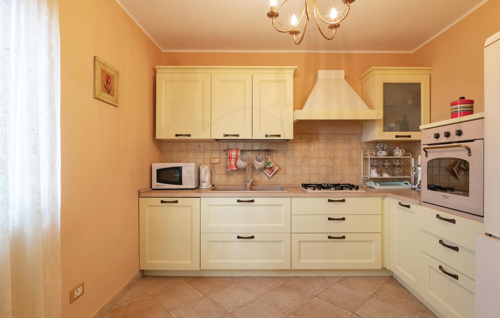 Lejlighed - Pula-Galizana , Kroatien - CIR340 10