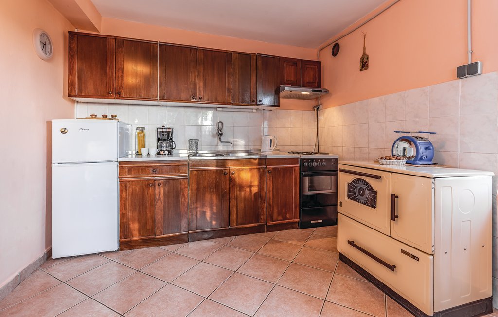 Semesterhus - Pula-Sisan , Kroatien - CIR343 19