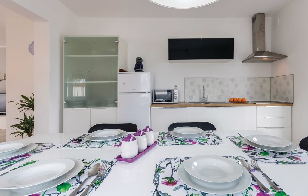 Feriehuse - Pula , Kroatien - CIR234 17