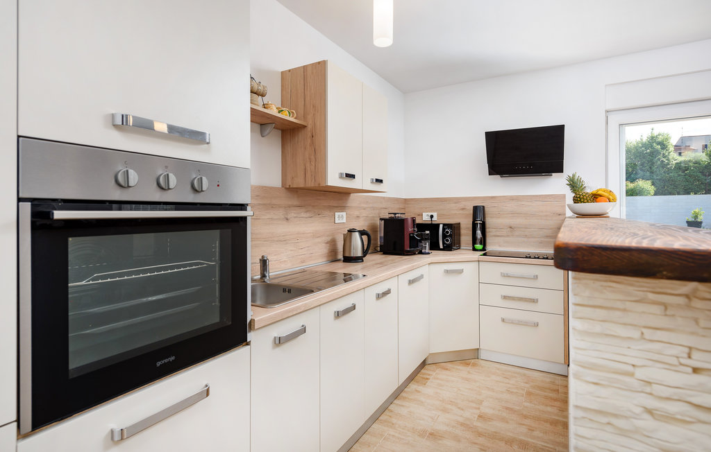 Semesterhus - Pula , Kroatien - CIR223 4