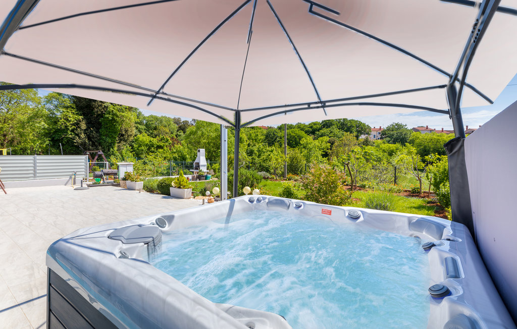 Feriehus - Pula-Stinjan , Kroatia - CIR379 2