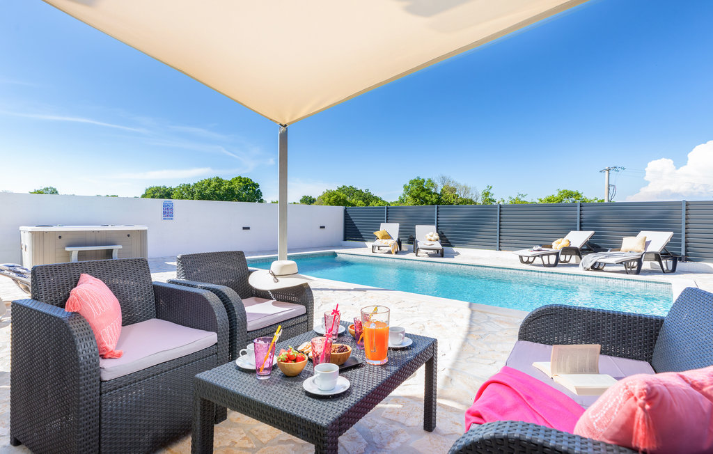 Feriehuse - Pula-Valtura , Kroatien - CIR388 13