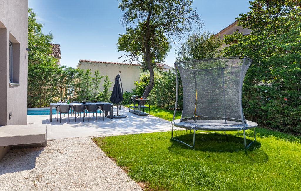 Feriehus - Pula , Kroatia - CIR589 25