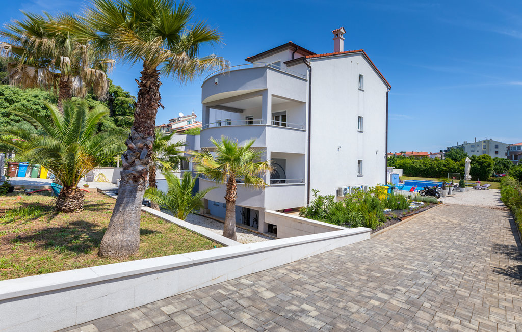 Feriehus - Pula , Kroatia - CIR415 17