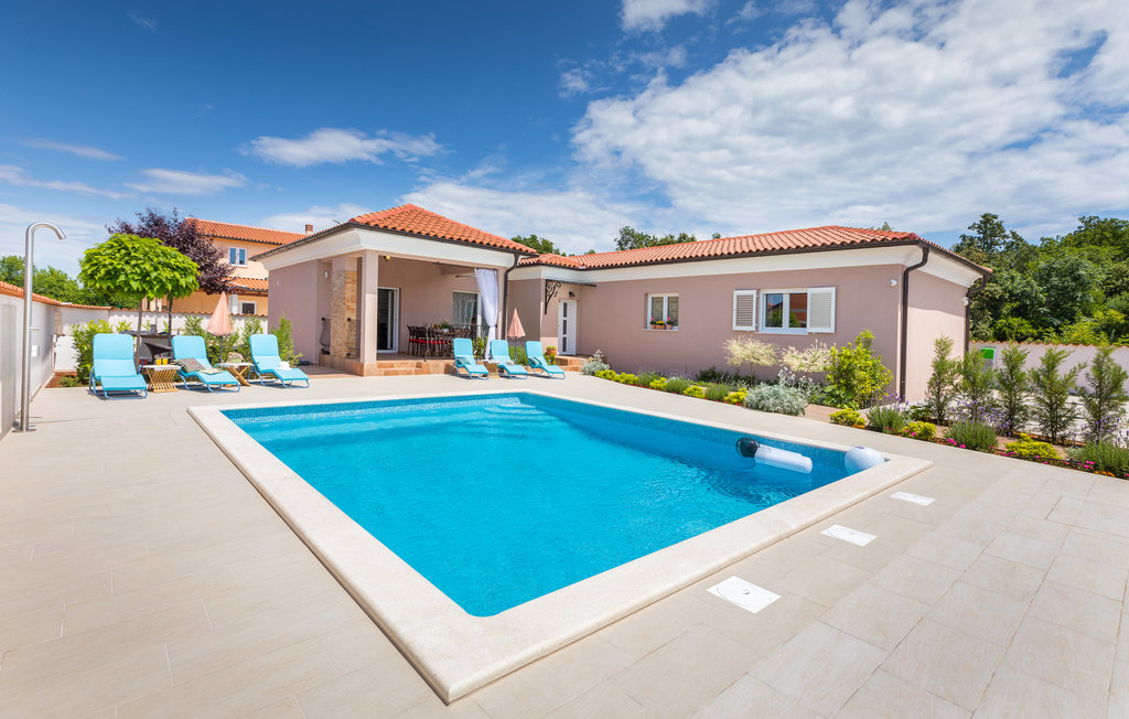 Feriehuse - Pula , Kroatien - CIR651 1