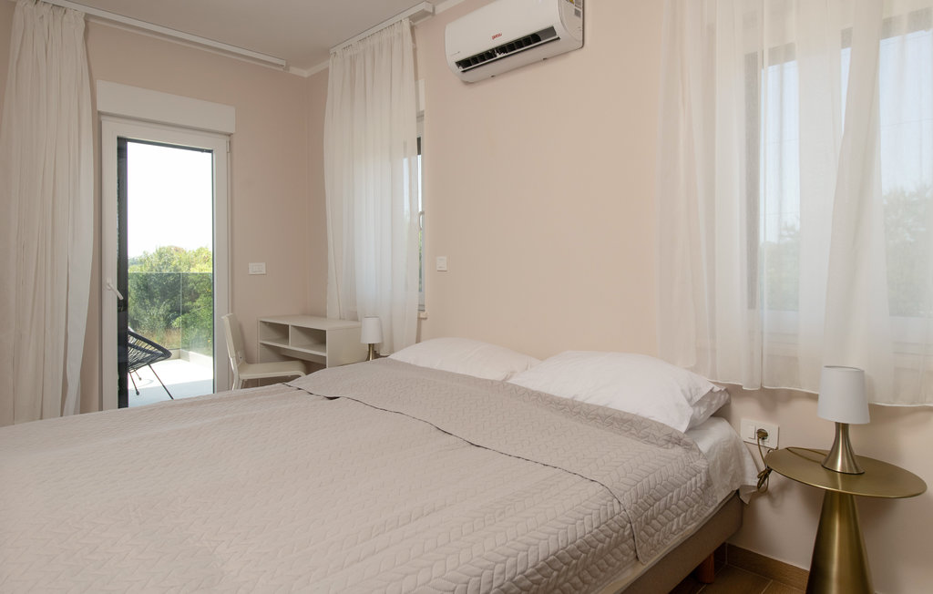 Semesterhus - Pula , Kroatien - CIR662 22