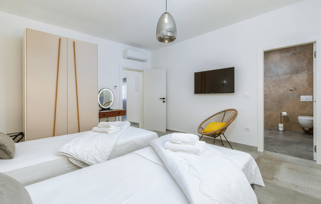 Ferienhaus - Galizana , Kroatien - CIR575 30