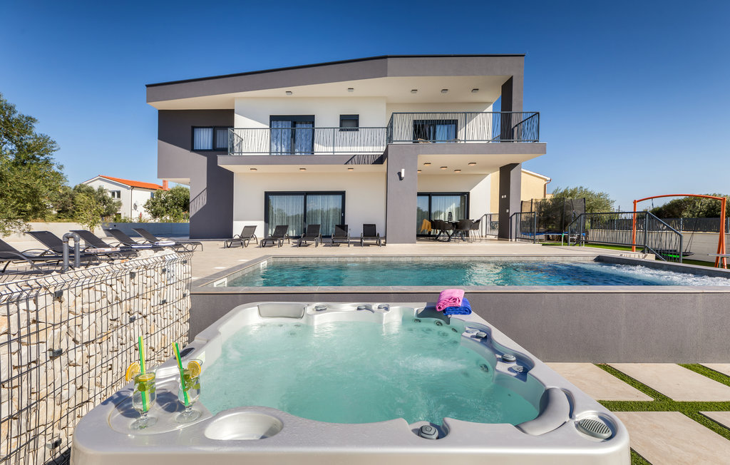 Ferienhaus - Galizana , Kroatien - CIR575 10