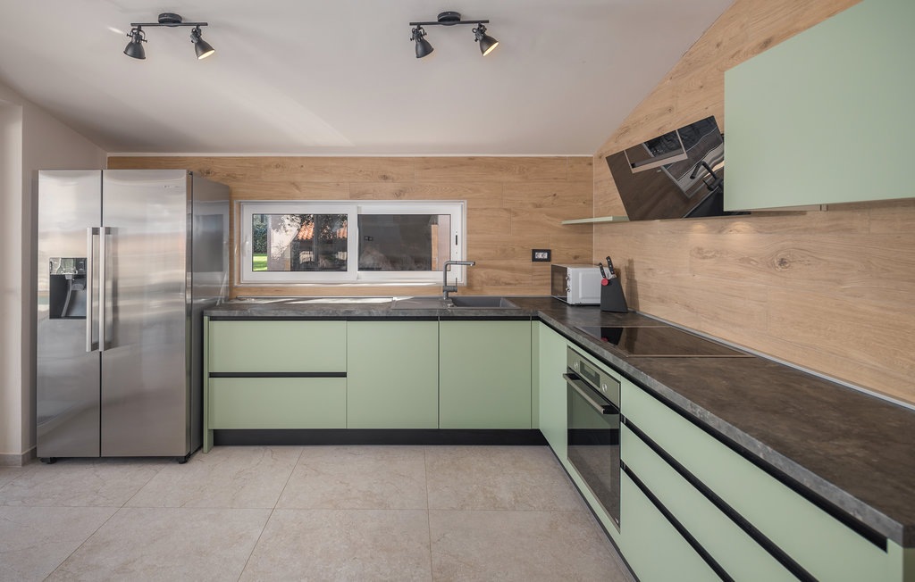 Feriehuse - Pula , Kroatien - CIR586 19