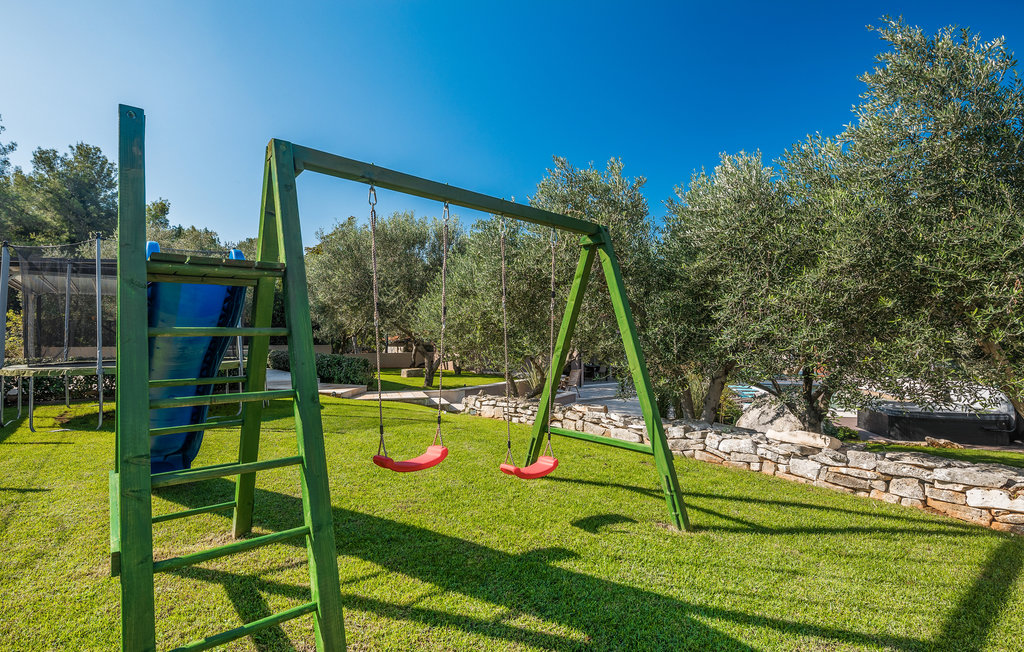 Feriehuse - Pula , Kroatien - CIR586 23