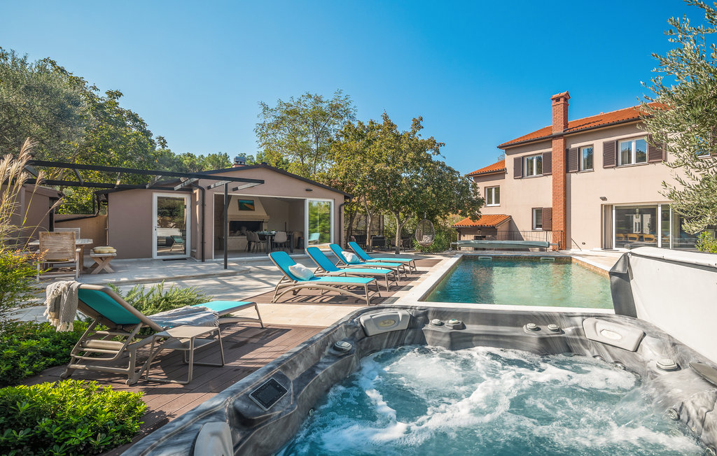 Feriehuse - Pula , Kroatien - CIR586 1