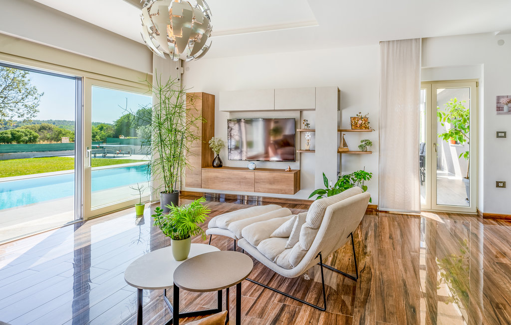 Feriehus - Pula , Kroatia - CIR585 3