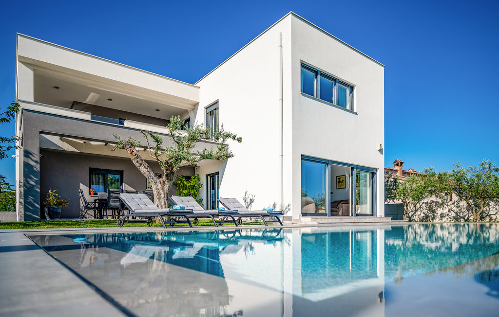 Feriehus - Pula , Kroatia - CIR585 10