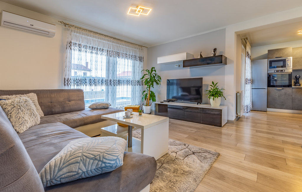 Semesterhus - Pula-Skatari , Kroatien - CIR336 3