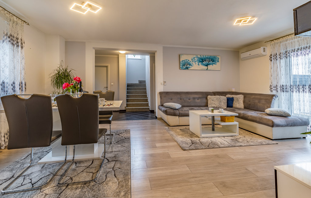 Semesterhus - Pula-Skatari , Kroatien - CIR336 4