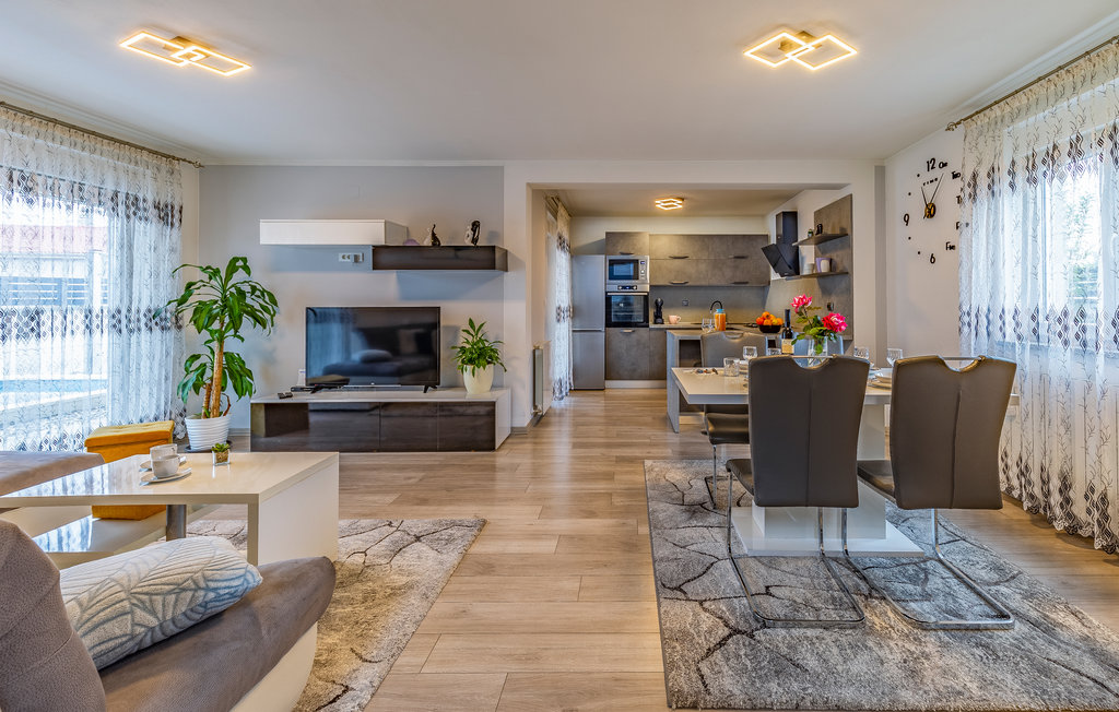 Semesterhus - Pula-Skatari , Kroatien - CIR336 25