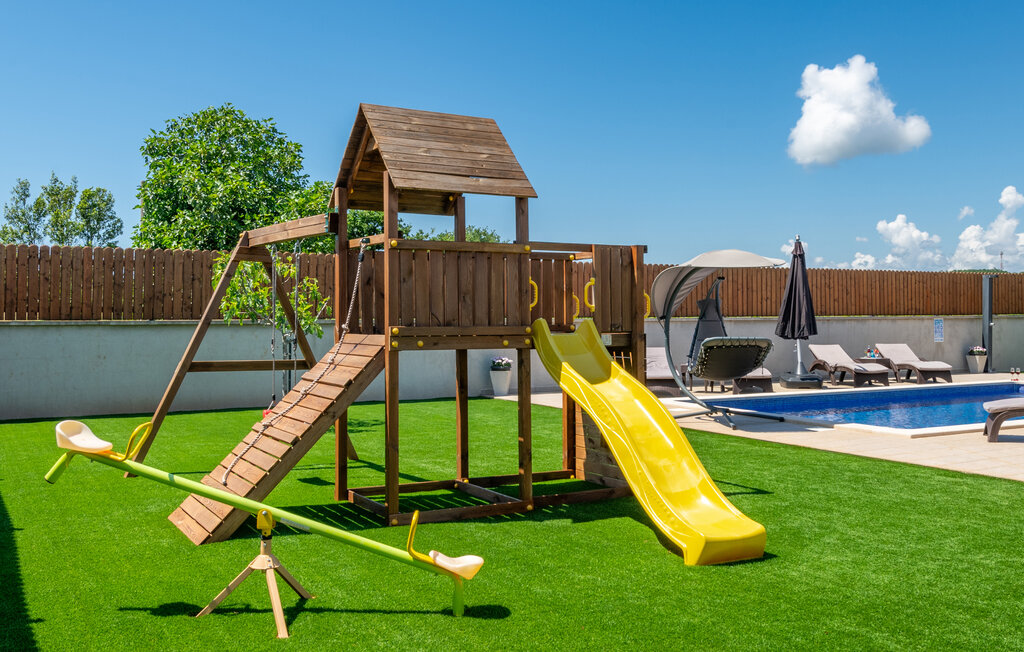 Semesterhus - Pula-Radeki Polje , Kroatien - CIR247 20