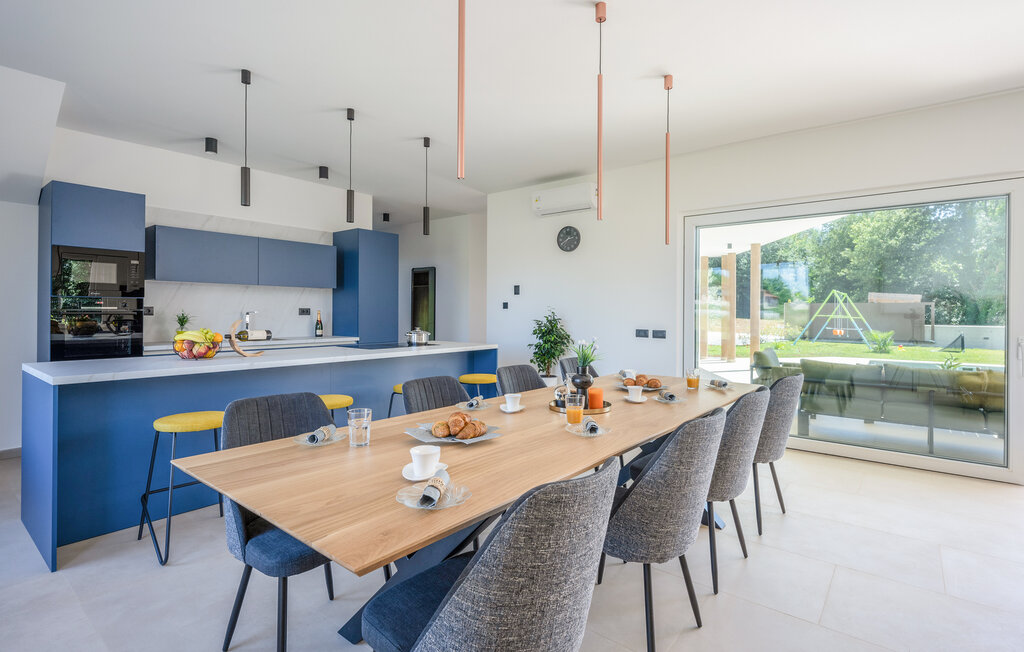 Semesterhus - Pula-Sisan , Kroatien - CIR714 23