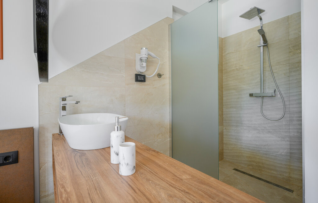 Semesterhus - Pula-Sisan , Kroatien - CIR714 45