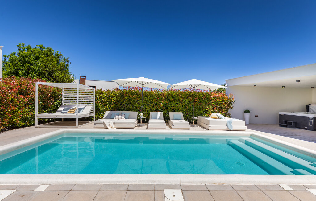 Feriehuse - Pula , Kroatien - CIR498 10