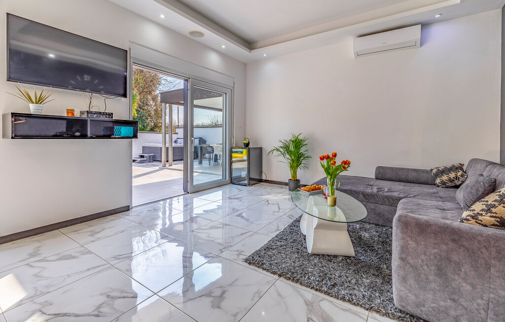 Ferienhaus - Pula-Stinjan , Kroatien - CIR099 24