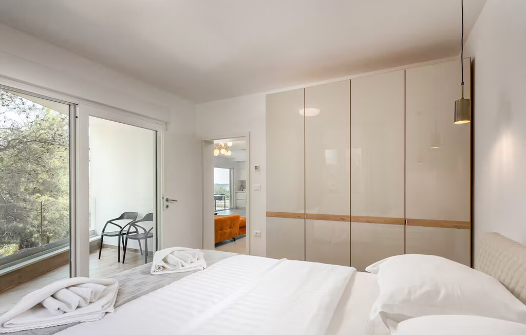 Feriehus - Pula , Kroatia - CIR801 25