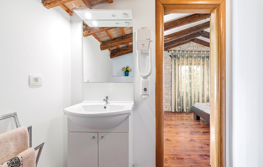 Ferienhaus - Rovinj-Bale , Kroatien - CIV454 31