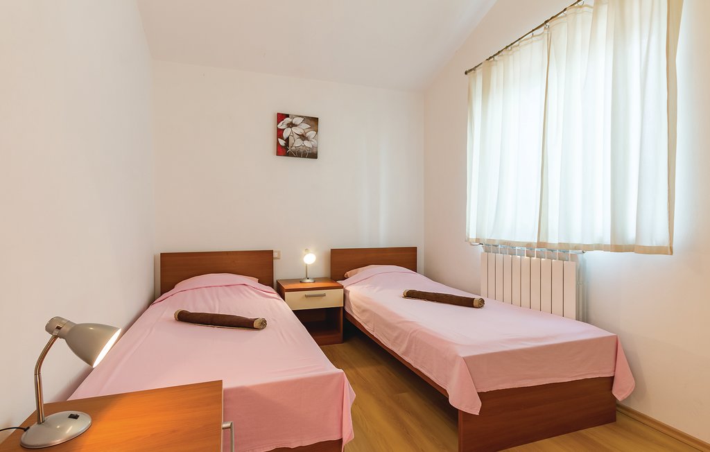 Ferienhaus - Liznjan , Kroatien - CIZ346 28