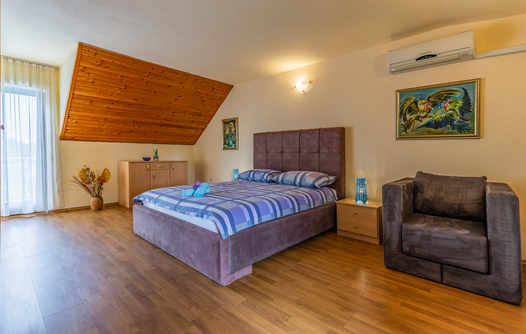 Ferienhaus - Pula-Sisan , Kroatien - CIZ211 26